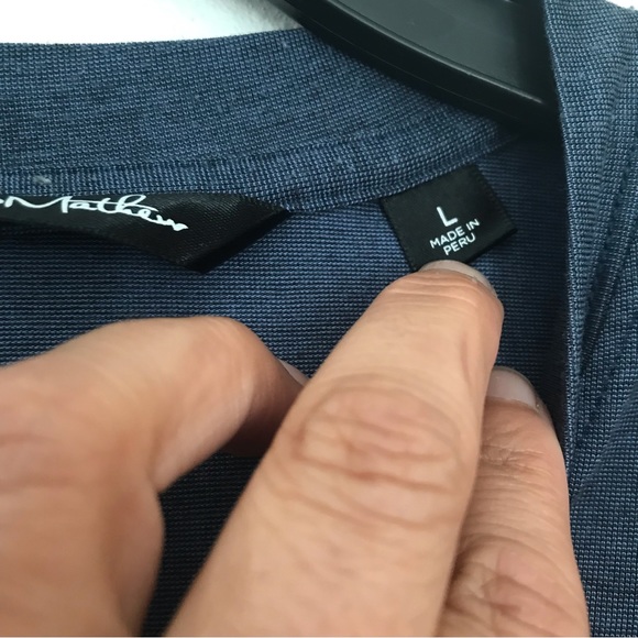 Travis Mathew vneck shirt. Large - Picture 4 of 4